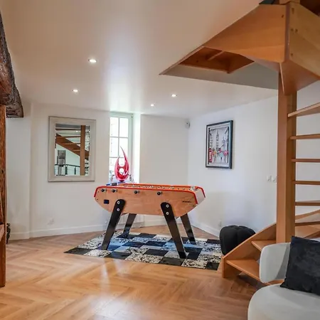 Charming House In The Heart Of Design & Comfort