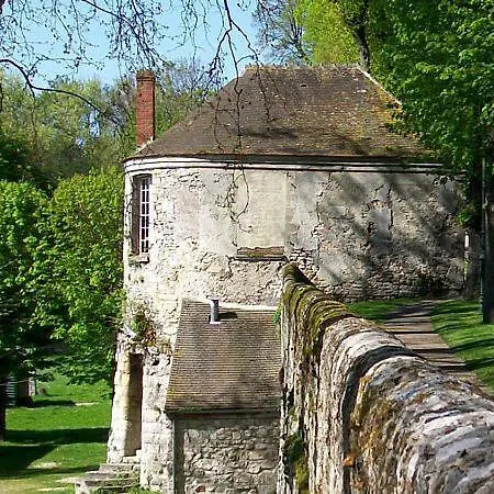 Charming House In The Heart Of Design & Comfort *