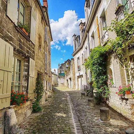 Charming House In The Heart Of Design & Comfort